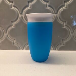 Munchkin Blue and White Toddler Cup